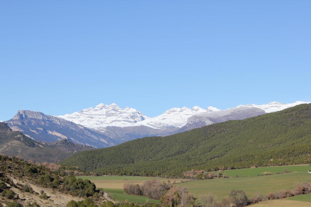 Preciosas Vistas A La Montana, Luminoso Y Acogedor Lejlighed El Pueyo de Araguás Eksteriør billede
